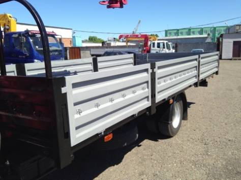 Кран-манипулятор Isuzu NP 5 тонн КМУ Unic 3 тонны, 8 метров., фотография 5