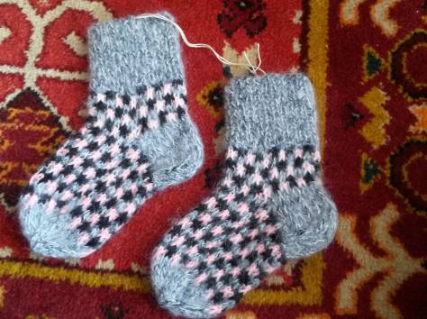 Вязаные шерстяные Носочки, Пинетки, Варежки, фотография 1