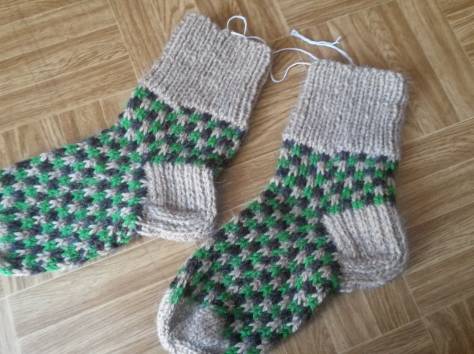 Вязаные шерстяные Носочки, Пинетки, Варежки, фотография 7