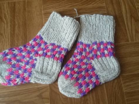 Вязаные шерстяные Носочки, Пинетки, Варежки, фотография 8