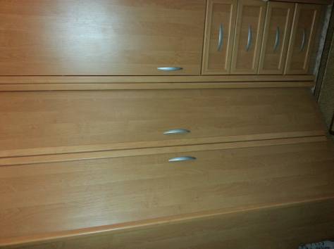 Продается угловой шкаф, фотография 3