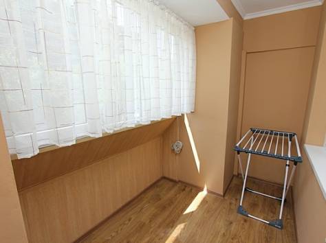 2-комнатная посуточно в центре Алматы, ул. Баишева, дом 3а, офис 19, фотография 3