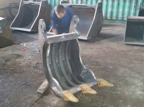 Case ковш узкий суперскальный шириной 700 мм, фотография 11