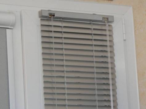 Жалюзи на пластиковые окна, фотография 1