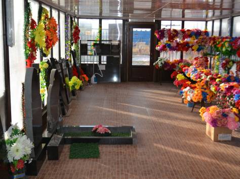 Возьму под реализацию прямые и фигурные, гранитные памятники. , фотография 1