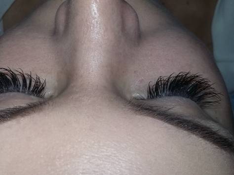 Наращивание и окрашивание ресниц и бровей, фотография 1