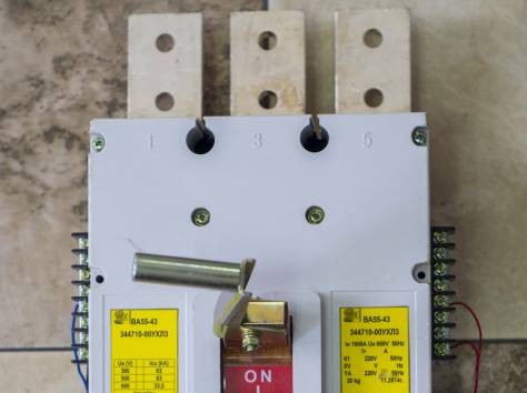 Низковольтное и высоковольтное оборудование, фотография 2