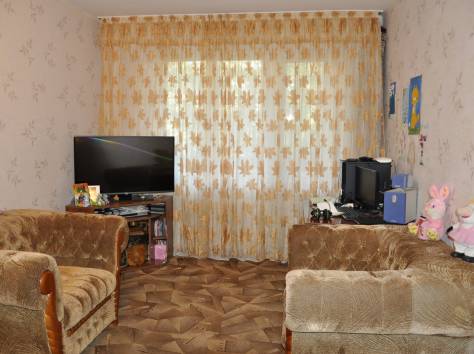 Продам 2-х квартиру и гараж на 6 микрорайоне, фотография 2