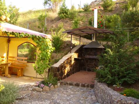 сдача жилья для отдыха, Россия Крым Алушта п.Солнечногорское ул Табачная 20, фотография 4