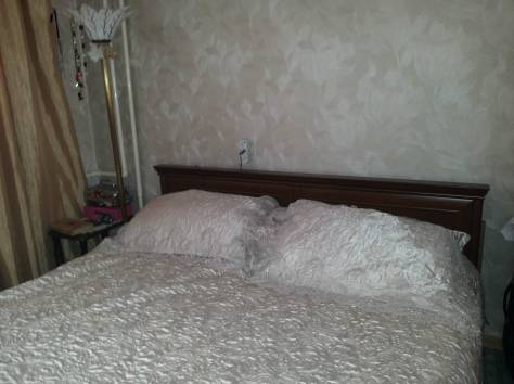 Продам двухкомнатную улучшенную по Толеби угол Гагарина, фотография 2