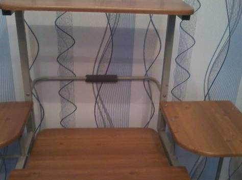 Продается компьютерный стол-парта, фотография 3