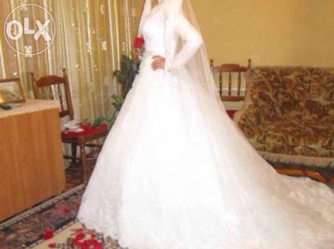 Свадебное шикарное платье, фотография 1