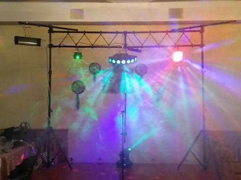 Музыканты.Тамада.Певцы-Певицы.Аппаратура.Свет-лазер-ферма-дым машина, фотография 9