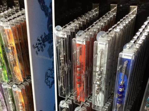 Стильные браслеты с шармами оптом, фотография 2