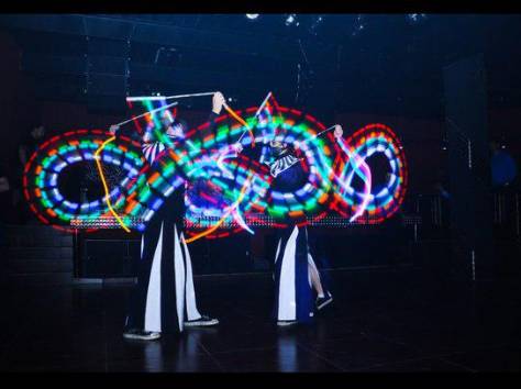 Неоновое шоу, фотография 7