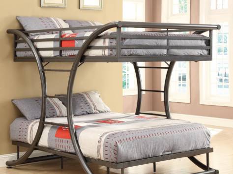 Двухъярусная кровать 
