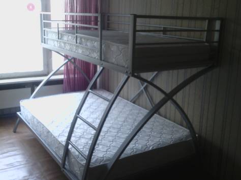 Двухъярусная кровать 