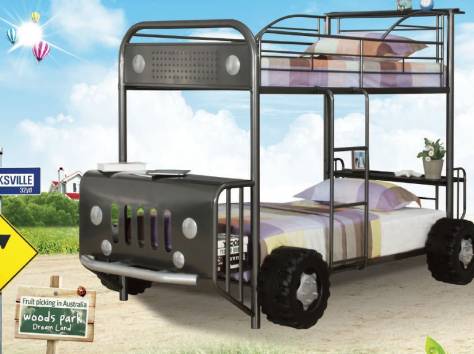 Детская двухъярусная кровать-машина , фотография 1