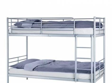 Двухъярусная кровать 