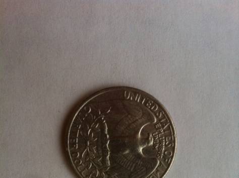 Продам монету liberty quarter dollar 1980 год перевертыш, фотография 1