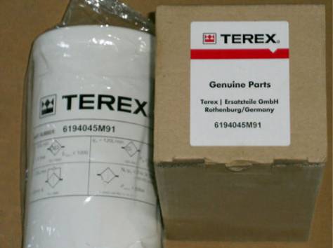 Топливный фильтр на экскаватор TEREX, фотография 1