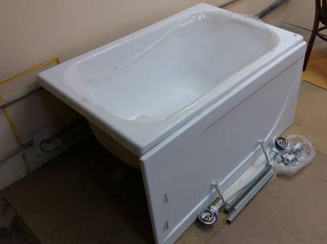Продаю новую акриловую ванну длиной 120 см, фотография 1