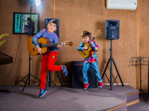 Гитара индивидуально, фотография 1