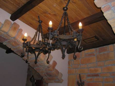 Кованые люстры, фотография 3