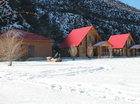 Зона отдыха и гостиница в горах 