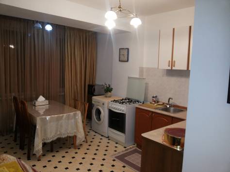 сдам двухкомнатную в центре на длительный срок, Кабанбай батыра 136, фотография 4