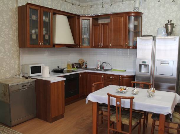 Сдам посуточно 3-х комнатную квартиру в центре, бульвар Бухар-Жырау - Байтурсынова, фотография 2