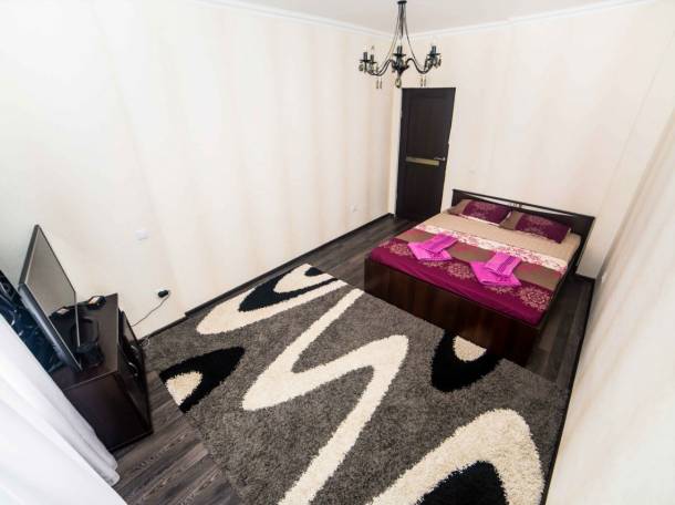 1 комнатная посуточно в ЖК Сармат 8 этаж, Сауран, фотография 5