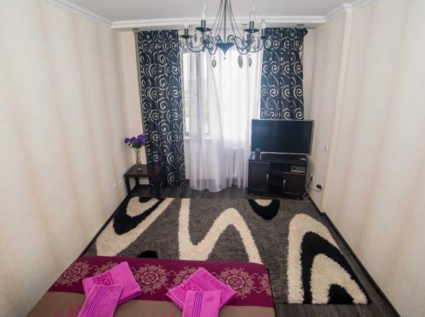 1 комнатная посуточно в ЖК Сармат 8 этаж, Сауран, фотография 7