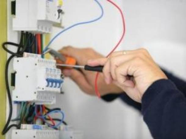 Услуги электрика. Усть-Каменогорск., фотография 1