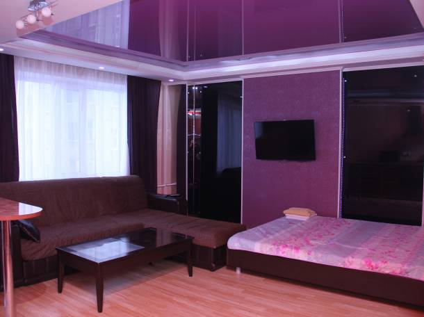 Уютная 1-комнатная посуточно!Центр!Документы командировочным!, фотография 1