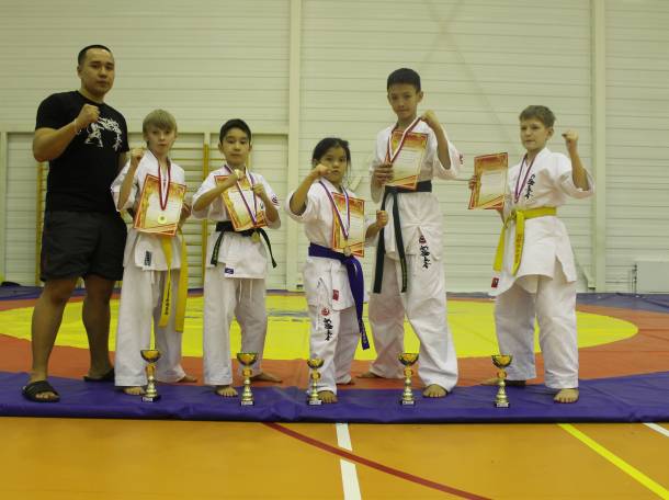 Приглашая всех на занятия каратэ !, фотография 1