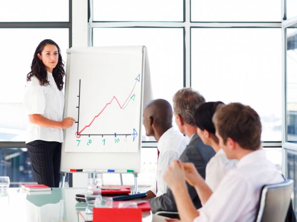 требуется сотрудник с лекторскими навыками , фотография 1