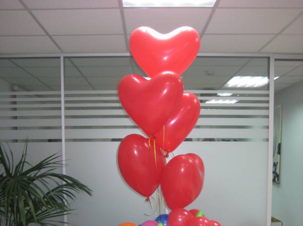 праздничное оформление шарами на 8 марта, фотография 6