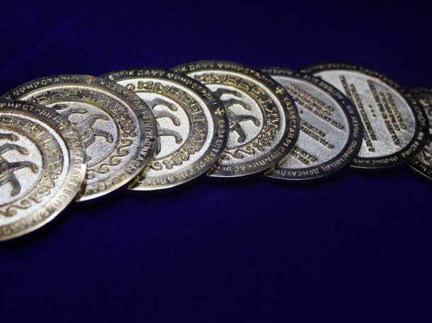 Изготовление сувениров, медалей, значков, кубков, жетонов, орденов и другое, фотография 1