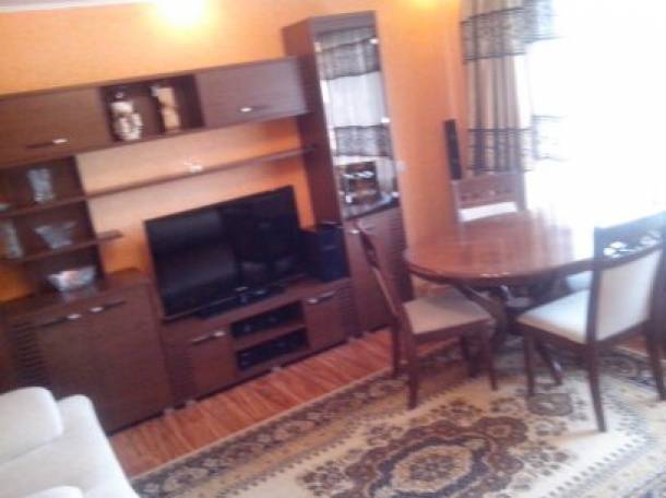 Продается 4 комнатная квартира.1/9эт.орбита-1.дом 16, фотография 1