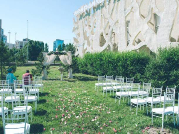 Выездная регистрация брака на природе , фотография 7