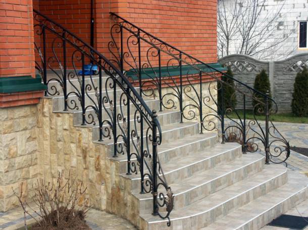 металлические двери,решетки,ворота,оградки и многое другое., фотография 5