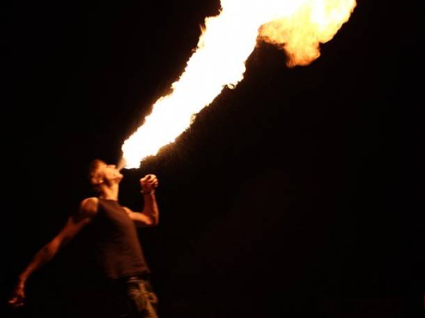 Огненное шоу в Алматы, фотография 4