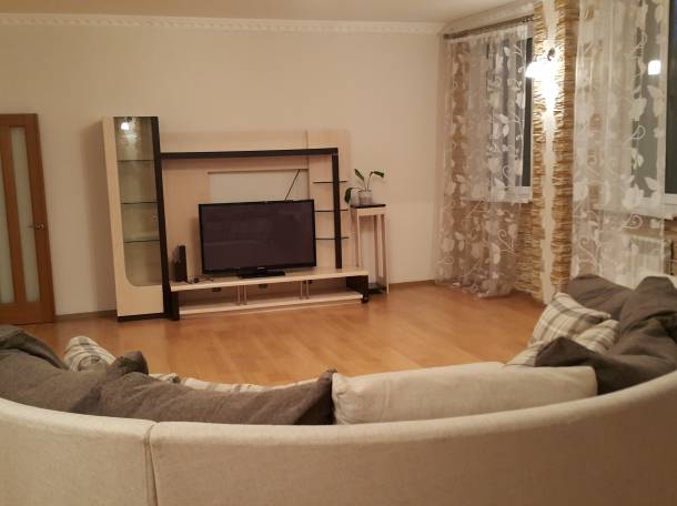 сдаю поквартально четырехкомнатную квартиру, ул. Ленина 5, фотография 2