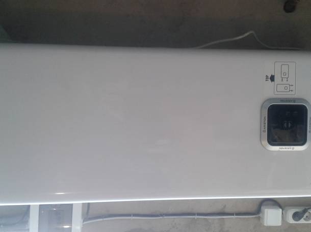 Продам водонагреватель Ariston, фотография 1