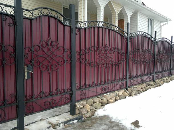 Изготовим кованые ворота, металлические двери, решетки, оградки.Недорого, фотография 5