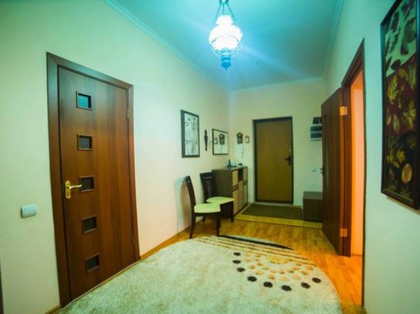 Суточная квартира, Кунаева 14.2, фотография 7