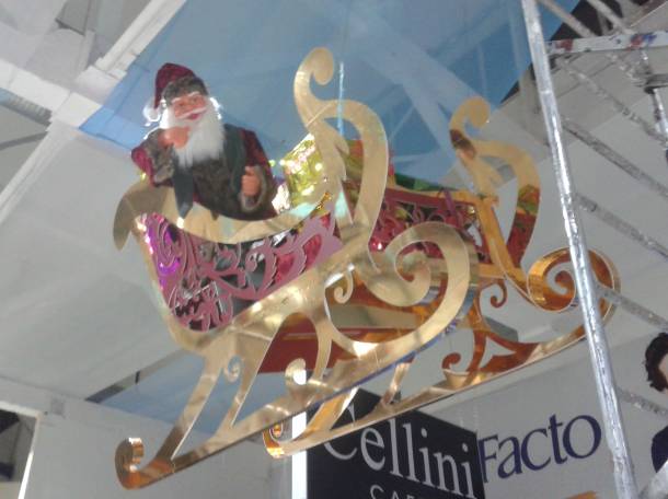 3D фигуры (хардпостеры), декорации, объемные напольные буквы (световые, не световые), фотография 4