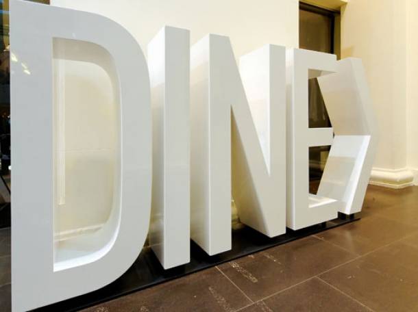 3D фигуры (хардпостеры), декорации, объемные напольные буквы (световые, не световые), фотография 5