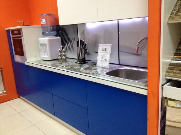 Готовая кухня в стиле модерн с 70% скидкой, фотография 4